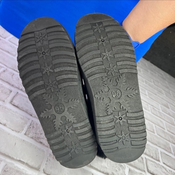 |•SO•| Paulina Shimmer Soft Faux Fur Lined/Trim Boots 9.5 - Picture 12 of 12